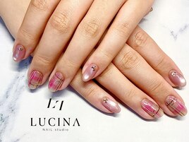 T-300 大人可愛いチェックネイル