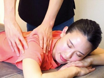 骨盤メディカル整体院 大通院の写真/その不調・つらさは姿勢から!?ガチガチの筋肉を丁寧にほぐし、冷え・むくみ＆首肩こりを根本から徹底改善！