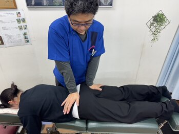 フラワーロード整骨院の写真/腰、股関節周りの不調。肩こり、首こり、腕の痛み。産後育児の疲労解消。マッサージとソフト整体でスッキリ