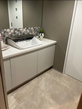 頭痛ラボ 京都(頭痛LABO)/清潔な化粧室