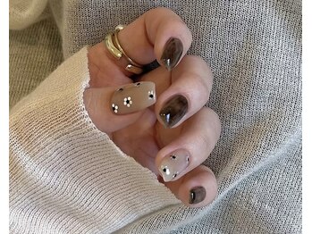 モアグラム 銀座店(More Glam)/秋ネイル