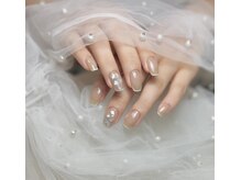 白(HAKU)/リピーター様お持ち込みネイル