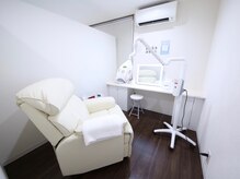 ホワイトニングショップ 鳳店/半個室でリラックス空間♪