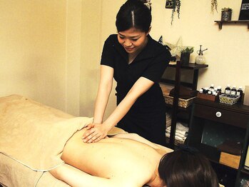 エステサロン シャルルーズ(CHALEURUSE)/経絡ボディリンパマッサージ