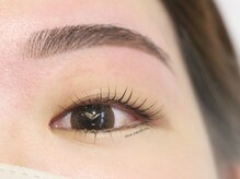 geNe 'n GRUS(ジーン アンド グルス)/上下まつ毛パーマ＋美眉ケア