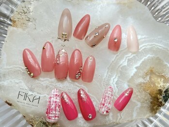 フィーカ(FIKA)の写真/主婦の方やOLさんに人気☆お仕事柄派手なネイルが出来ない方も上品なオフィスネイルで指先まで華やかに…！