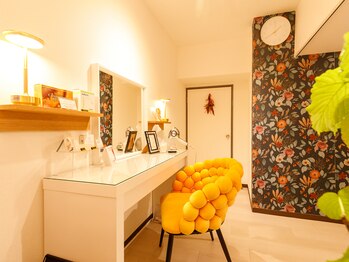 ヨモン(YOMON)/ドレッサー★ドライヤー完備Refa