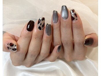 レオパードネイル