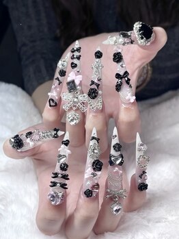 ルピナスネイル(Lupinus nail)/ゴテゴテネイル