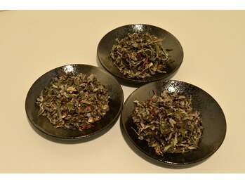 アルム よもぎ蒸し岩盤サロン アルム(alum)/よもぎについて