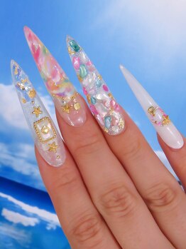 カラーズ 浜松店(colors)/ストーンでキラキラスカルプ♪