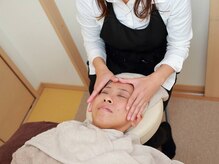 りんぱサロン まり/【小顔フェイシャル施術の様子】