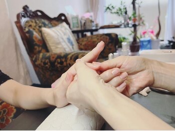 桃の木 吉祥寺店/ハンド&ネイルケアで手スッキリ!