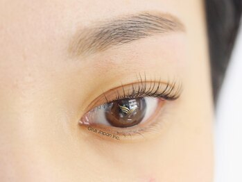 geNe 'n GRUS(ジーン アンド グルス)/まつ毛パーマ+美眉スタイリング