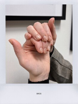 ブロース(BROS)/シンプルネイル