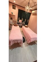 エンジェル(Angel)/落ち着きのある内観