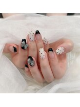 リンドネイル バイ モカ アンド ララ(Lind nail by moca and LaLa)/ドットネイル