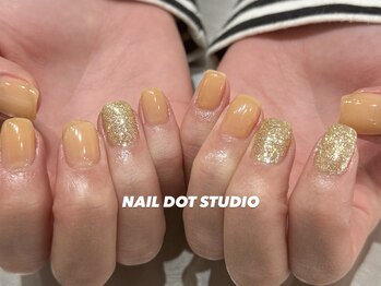 ネイルドットスタジオ 堺筋本町(NAIL DOT STUDIO)/イエロー×ゴールド