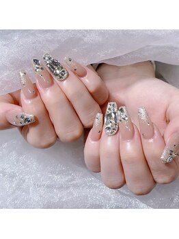 クイーンズビューティーサロン 歌舞伎町店(Queen's beauty salon)/チップ長さだしやり放題