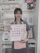 ナナネイル アメ村心斎橋店(NaNa Nail) フォン フォン