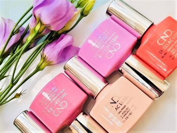 ネイルサロン オー(Oh!)の写真/【ワンカラーに強い！】月間施術３００件！発色◎輝き◎ジェルマニキュアで、シンプルでも映える手元に！