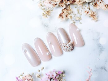 カラット(Carat.)/落ち着いたパールデザイン