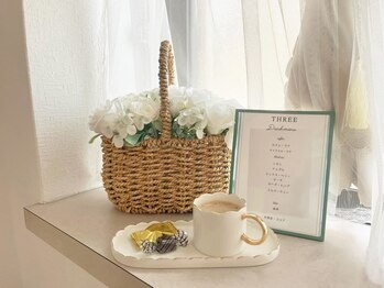 スリー(THREE)/施術後のドリンク♪