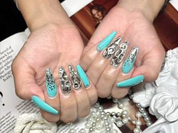 ユリネイル(YULI.NAlL)/