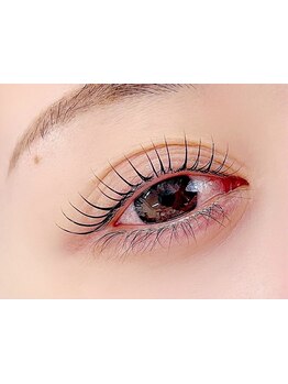 ナチュラル上品な目元にしたい