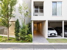 ポポ 三軒茶屋(POPO)/【道案内 6】マンションの外観