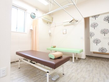 おくさわ整骨院/施術スペース