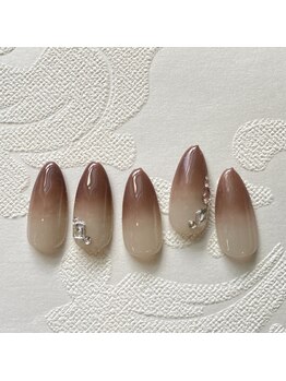 サロン ド エスポアール(Salon de Espoir)/11月定額メニューS