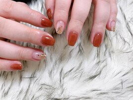 大人シンプルネイル