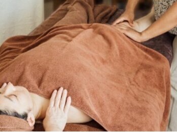 ハーバルライフルーム204(HERBAL LIFE ROOM 204)/4ハンド施術で深層リンパケア