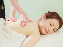 ビフォーサロン 金山店(美4サロン)/背中マッサージ