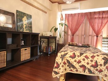 バリ式リラクゼーションサロン バハギア(Bahagia)