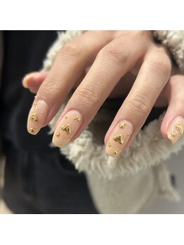 ムーイ 外苑前(mooi.)/heart × gold