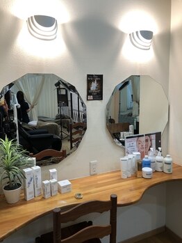 サロン ド プリゼ(salon do Purize)/待合