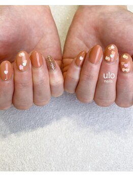 ウロネイルズ(ulo nails)/ハートホロネイルデザイン