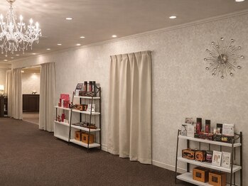 フォーティープラス(FORTY+)/完全個室｜広々プライベート空間