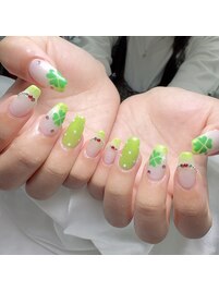 クローバーネイル