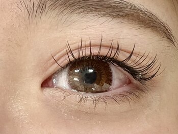 プラスアイ 銀座中央通り店/フラットラッシュ　　担当:吉田