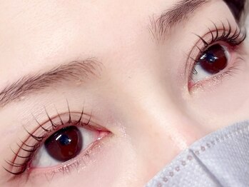 ミルフルール 宇土店(Mille Fleurs)の写真/【LEDまつエク導入☆】モチの良さが抜群と話題の最新技術◎施術後の美しい目元が長くキープできる♪
