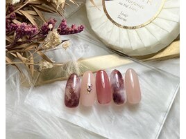 ニュアンス大理石ネイル¥12280