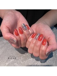 透け感オレンジ×キラキラネイル