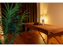 美容整体ヒーリングスクウェア/施術ルーム　オイル