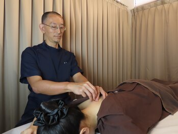 大塚ひりゅう鍼灸院/鍼施術