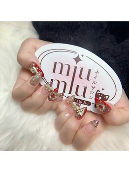 ミュウミュウ(miumiu)/冬限定ネイル特集