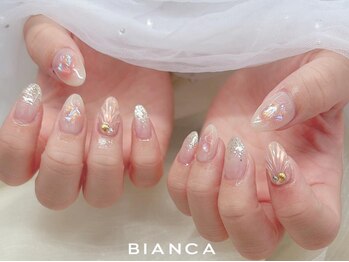 ビアンカ 赤羽店(Bianca)/持ち込み新¥9300/再¥10300