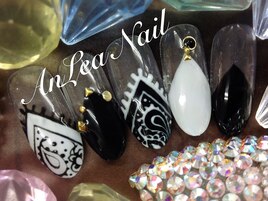 バンダナ柄　ネイル